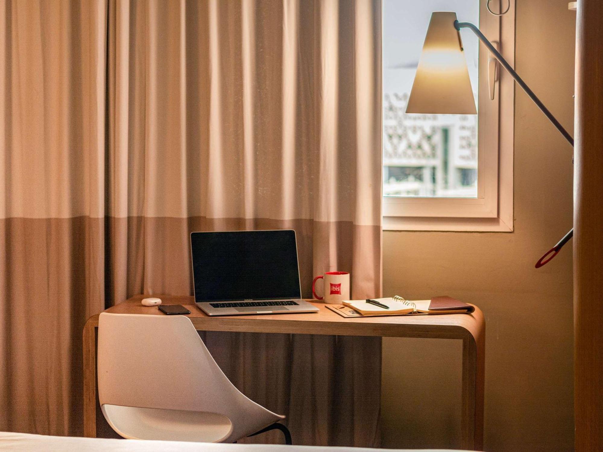 Ibis Rabat Agdal Hotel Exterior photo